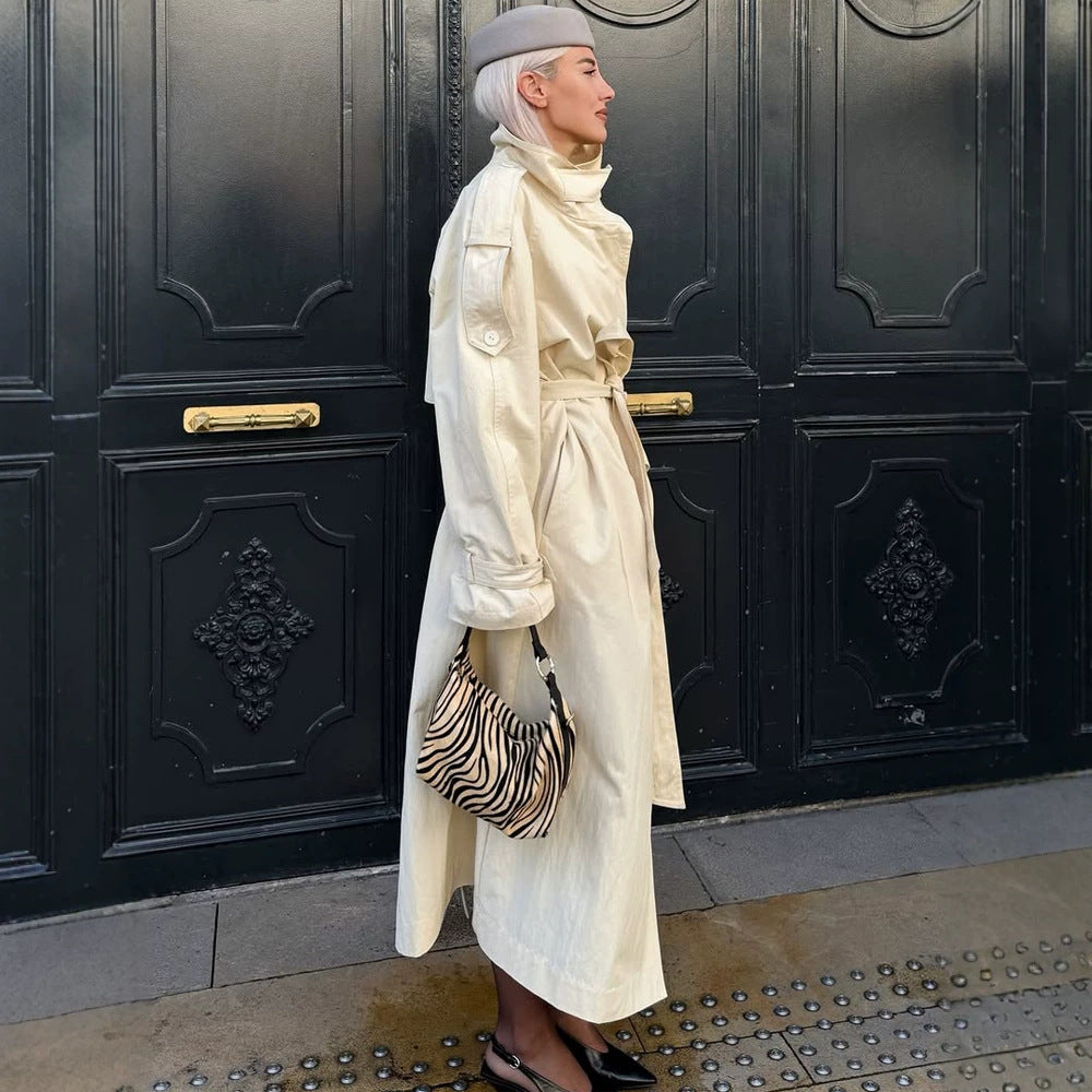 Women’s longer lighter trench coat with wide shawl collar and dropped shoulder Mune Fashion