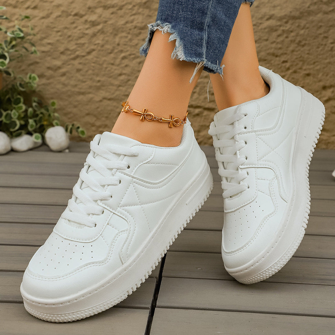 Women's Comfortable Sneakers in Casual Lifestyle Design Mune Fashion
