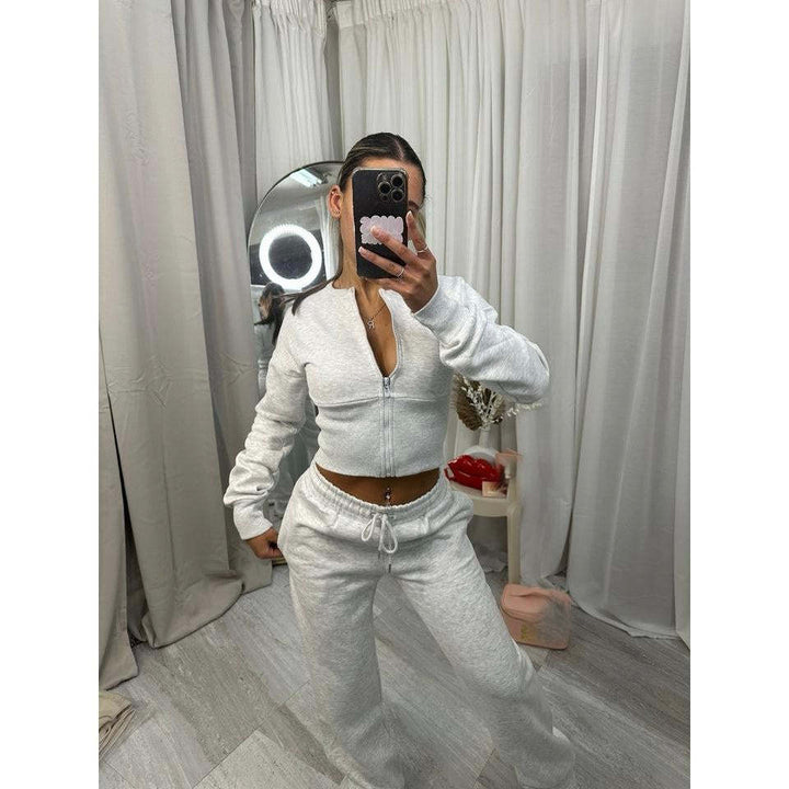 Women's short zip-cropped shirt with shaping waistband and wide relaxed sweatpants with drawstring Mune Fashion