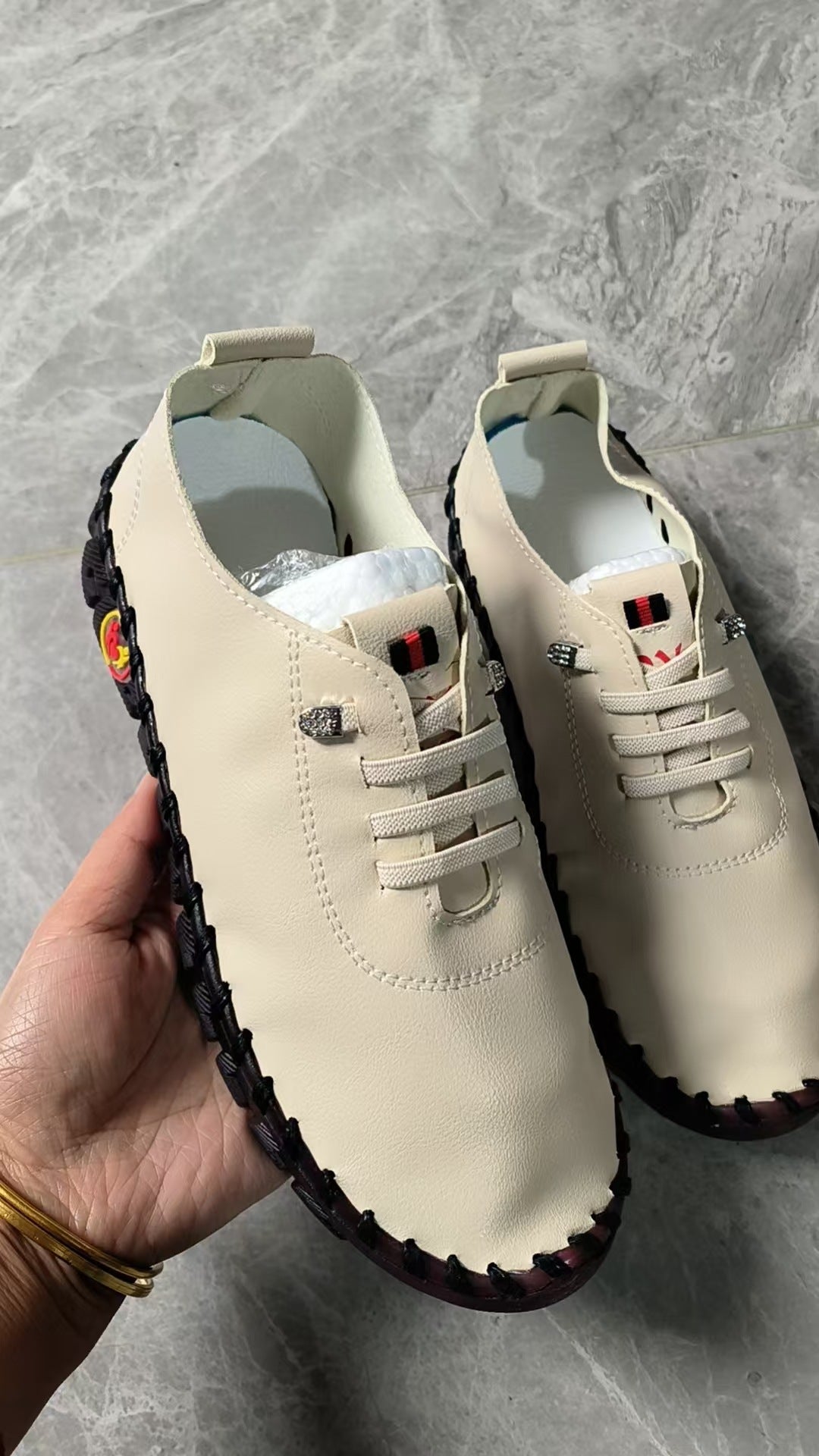 Women's lightweight, soft slip-on with hand-stitched rubber sole and elastic lacing Mune Fashion