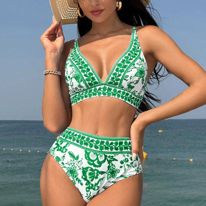 Women High-Waisted Bikini with Floral Pattern Mune Fashion