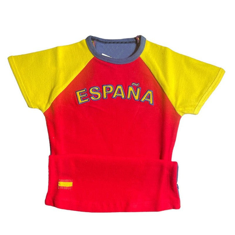 Women's fitted short-cut fan crop shirt with contrast collar and embroidered flag patch Mune Fashion