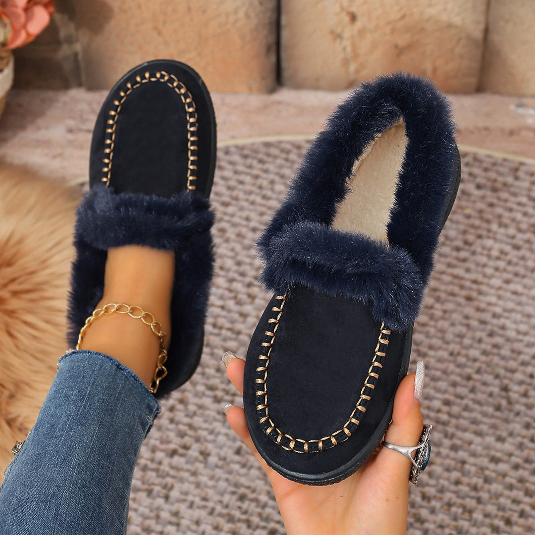 Women Padded Moccasin Slippers with Faux Fur Trim and Decorative Stitching Mune Fashion