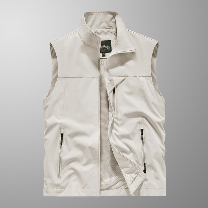 Men's Breathable Softshell Utility Vest with High Stand-Up Collar, Water-Repellent Outer Layer and Multiple Zipper Pockets Mune Fashion