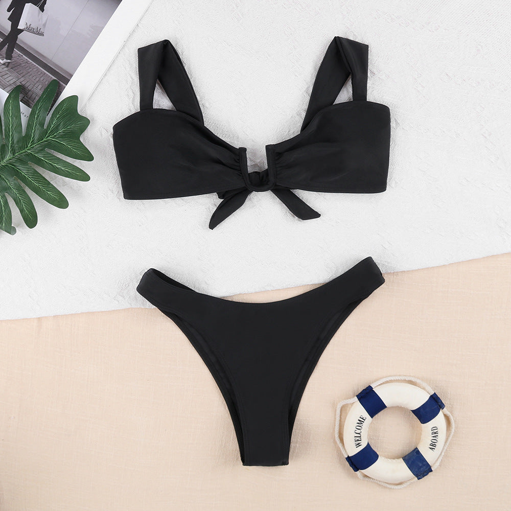 Women's bikini set with fashionable knot design and floral pattern Mune Fashion