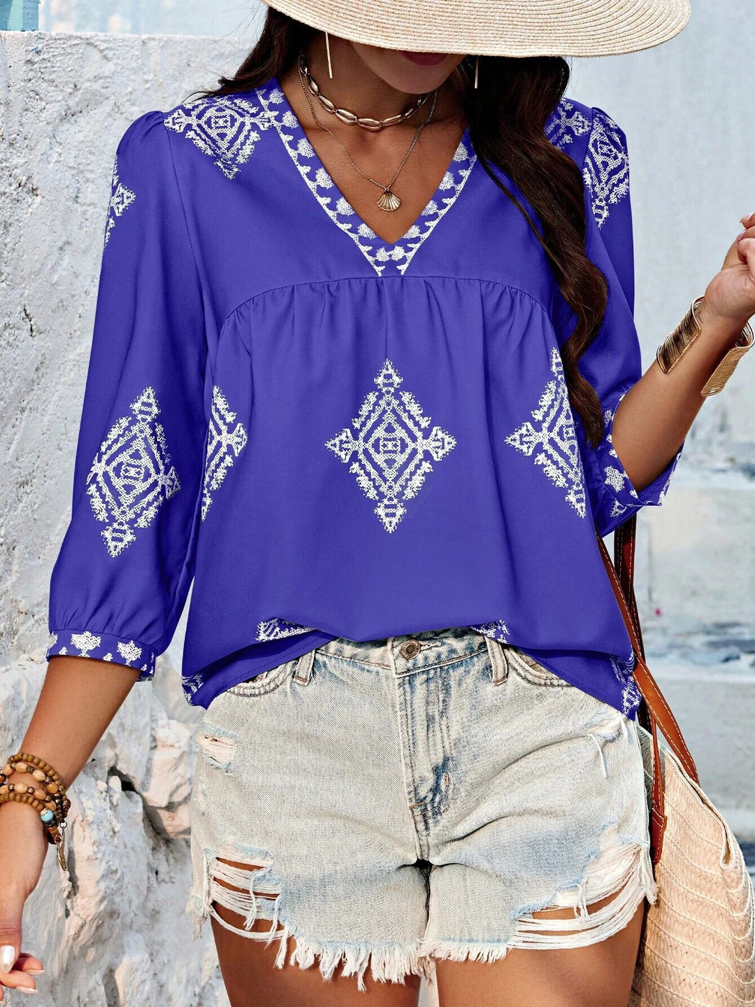 Women Loosely Cut Boho Blouse with V-Neck, Ruched Bust Seam and Three-Quarter Sleeves Mune Fashion