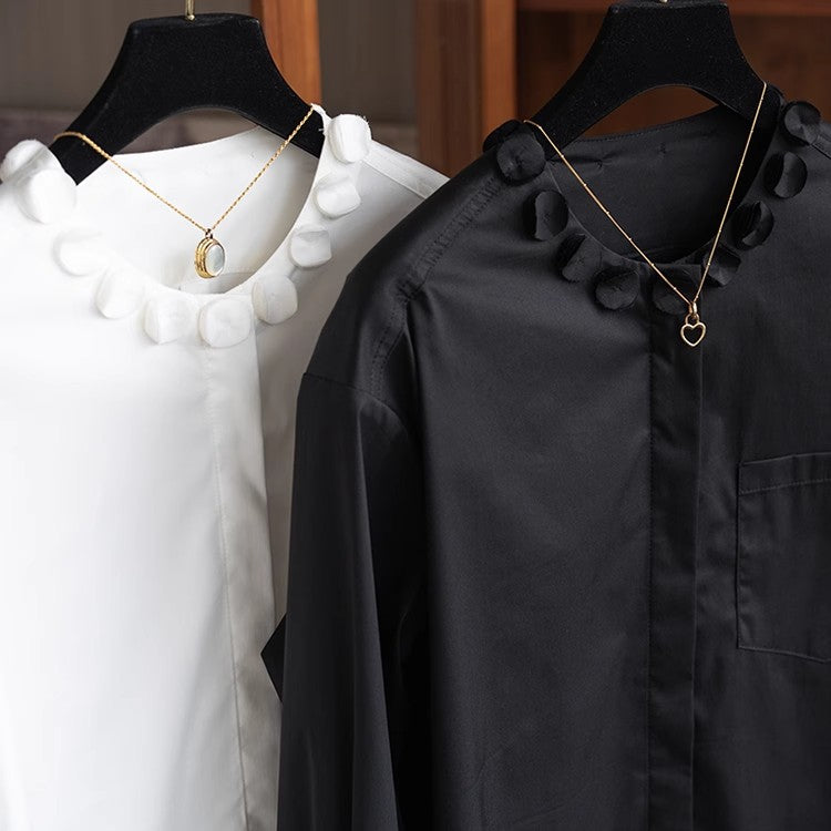 Women's Elegant Blouse in Loose Cut with Concealed Button Placket and Floral Appliqué at Round Neck