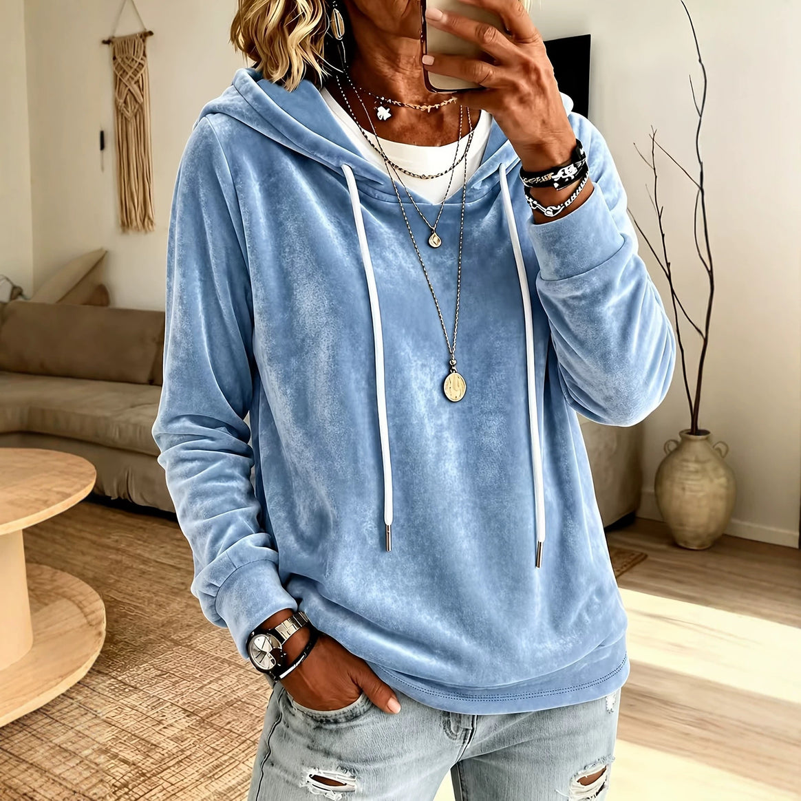 Women's Velvet Hooded Sweatshirt with Relaxed Fit and Drawstring Mune Fashion