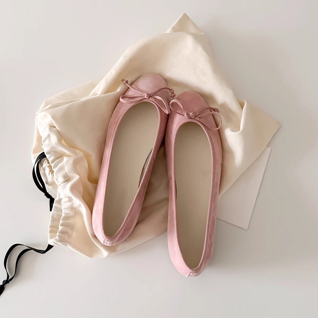 Women Ballerinas with delicate bow detail and high-quality suede Mune Fashion