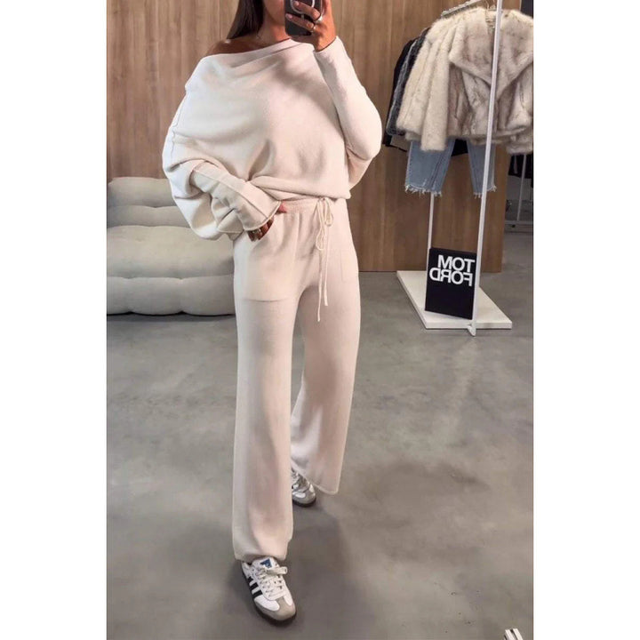 Women's Knit Loungewear Set with Oversized Shoulder, Wide Leg and Drawstring Mune Fashion
