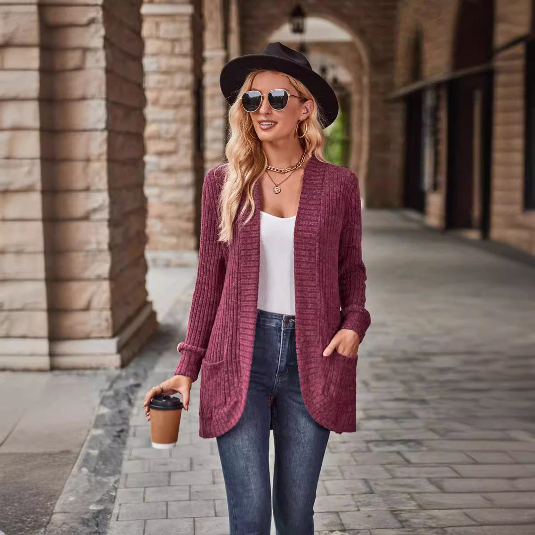 Women's longer ribbed cardigan with patch pockets and open front Mune Fashion