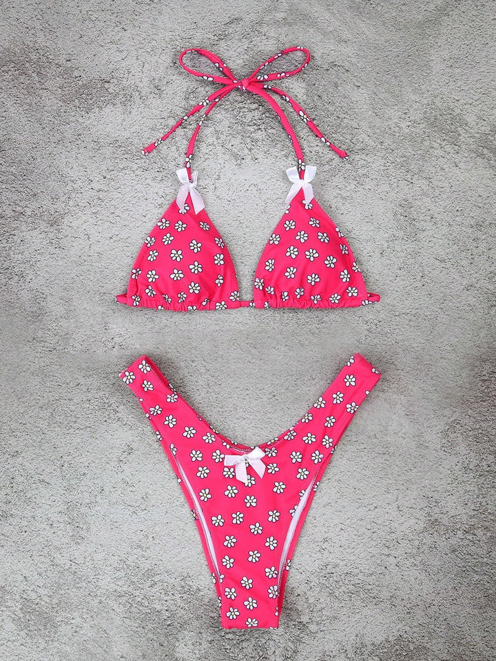 Women's Triangle Bikini with Playful Floral Patterns Mune Fashion
