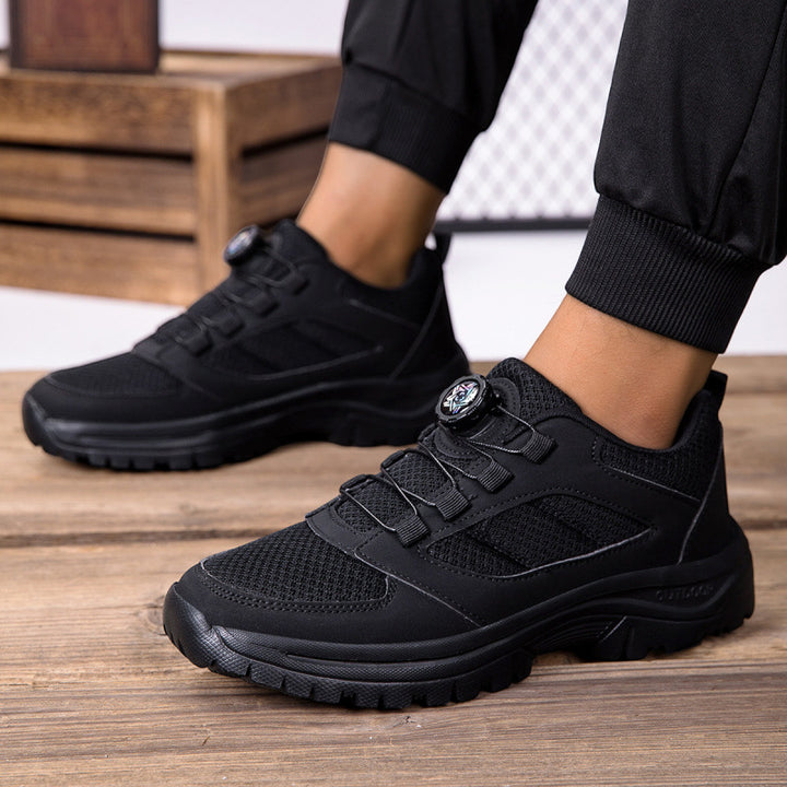 Men's robust hiking and everyday sneakers with rotary closure pull system and breathable mesh Mune Fashion