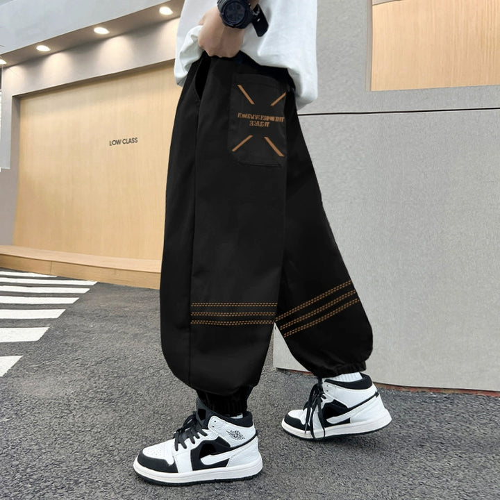 Men's casual sweatpants with a sporty cut Mune Fashion