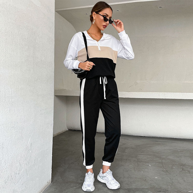 Ladies' Sportive Jogging Set with Hood, Drawstring Pants & Side Stripes Mune Fashion