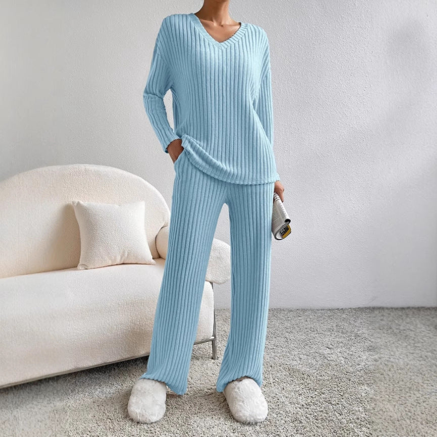 Women's Ribbed Lounge Set made of Soft Knit with V-Neck and Wide Leg Mune Fashion