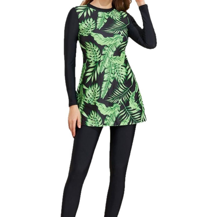 Women's swimsuit with floral design and sporty cut Mune Fashion