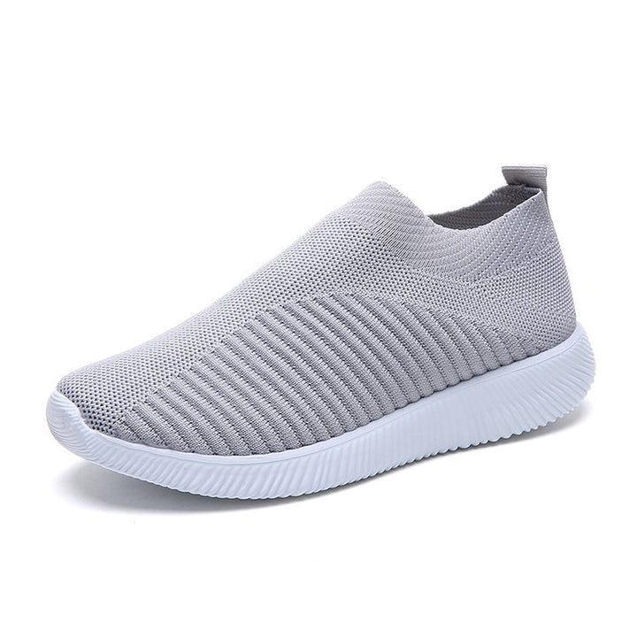 Women's knit slip-on leisure shoe with elastic shaft, lightweight cushioning, and slip-resistant outsole Mune Fashion