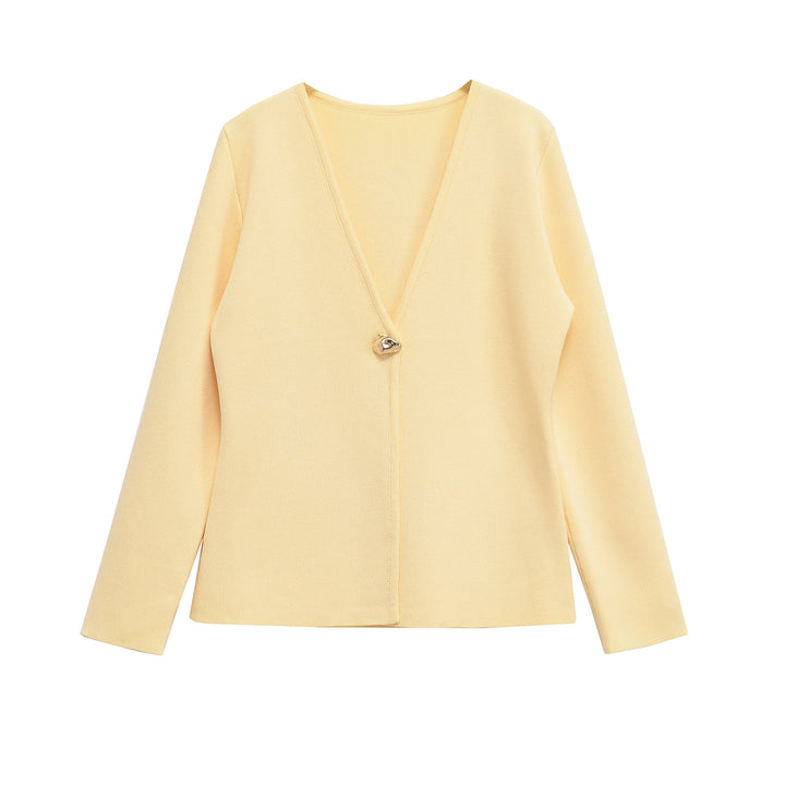 Ladies Fine V-Neck Cardigan with Decorative Button and Boxy Silhouette Mune Fashion