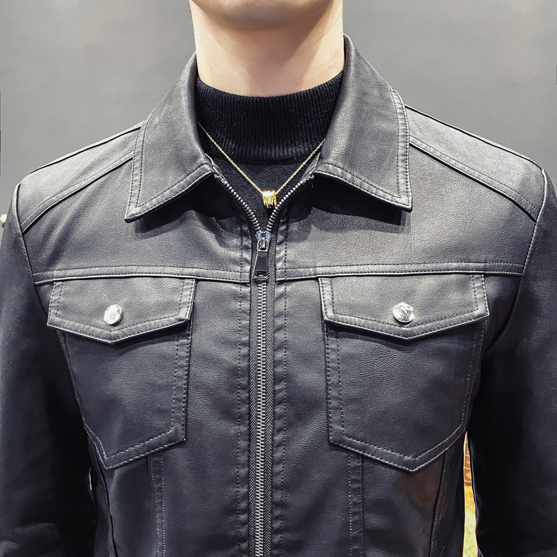 Men's leather-look trucker jacket with zipper, flap pockets and fitted silhouette Mune Fashion