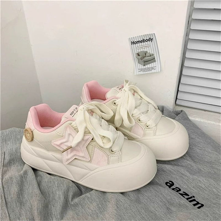 Women Sneakers with trendy star application and comfortable outsole Mune Fashion