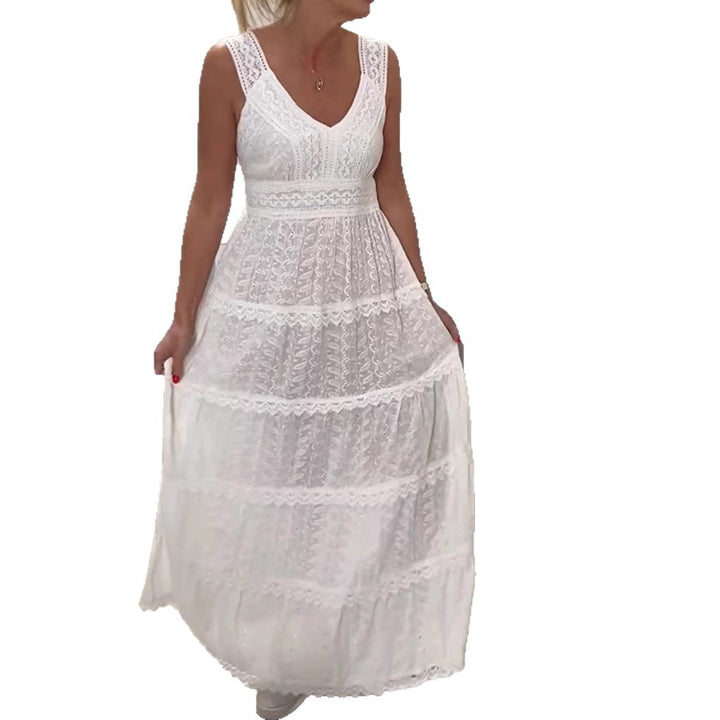 Women’s sleeveless Boho lace layered maxi dress with V-neck and empire waist Mune Fashion
