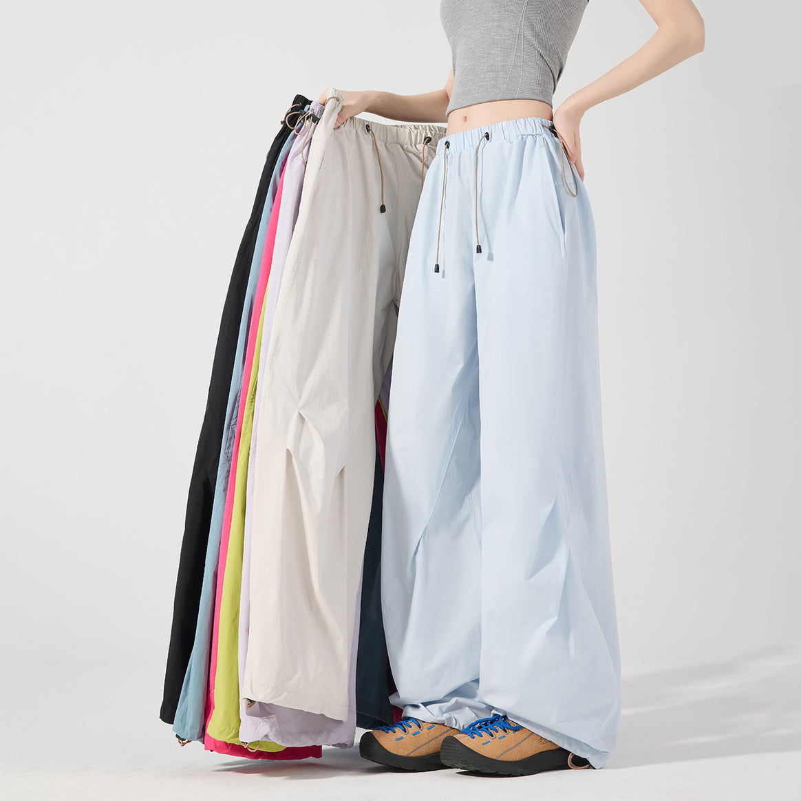 Women's wide technical cargo pants with drawstring waistband Mune Fashion