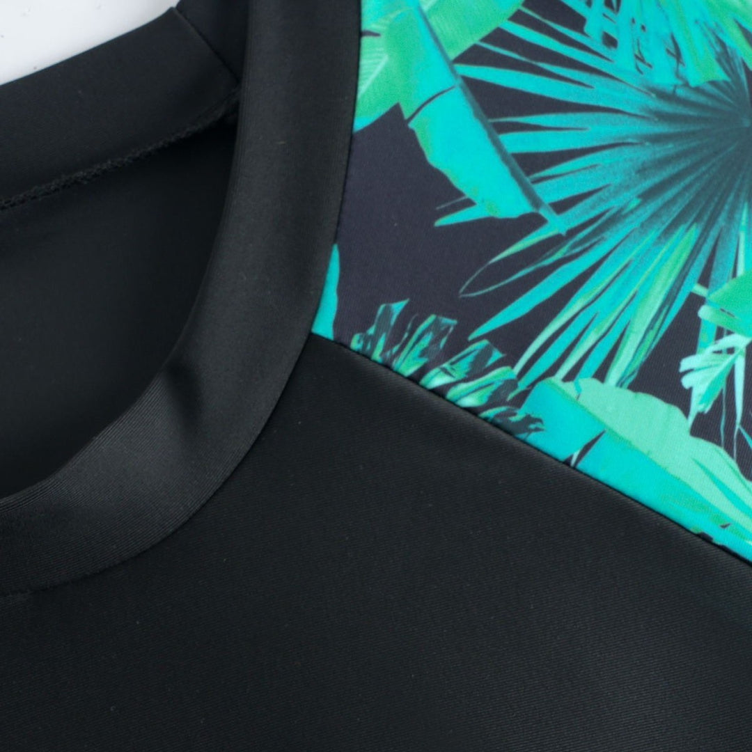 Women's shirt for water activities with tropical pattern Mune Fashion