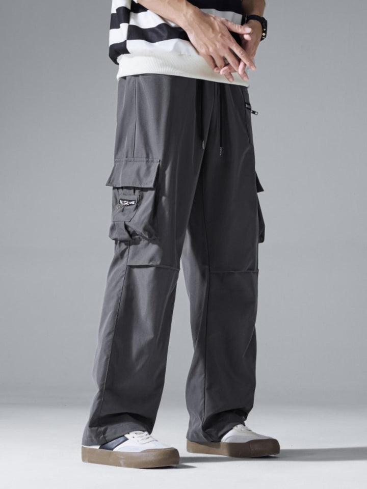 Men's Baggy Utility Cargo Pants with Multiple Pockets, Reinforced Knee Inserts & Drawstring Waist Mune Fashion