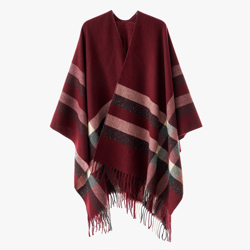 Women's wool blend cape poncho in oversized kimono with check pattern and fringe hem Mune Fashion