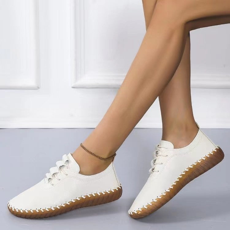 Women Lightweight Sneakers with Hand-Stitched Decorative Seam and Flexible Profile Sole Mune Fashion