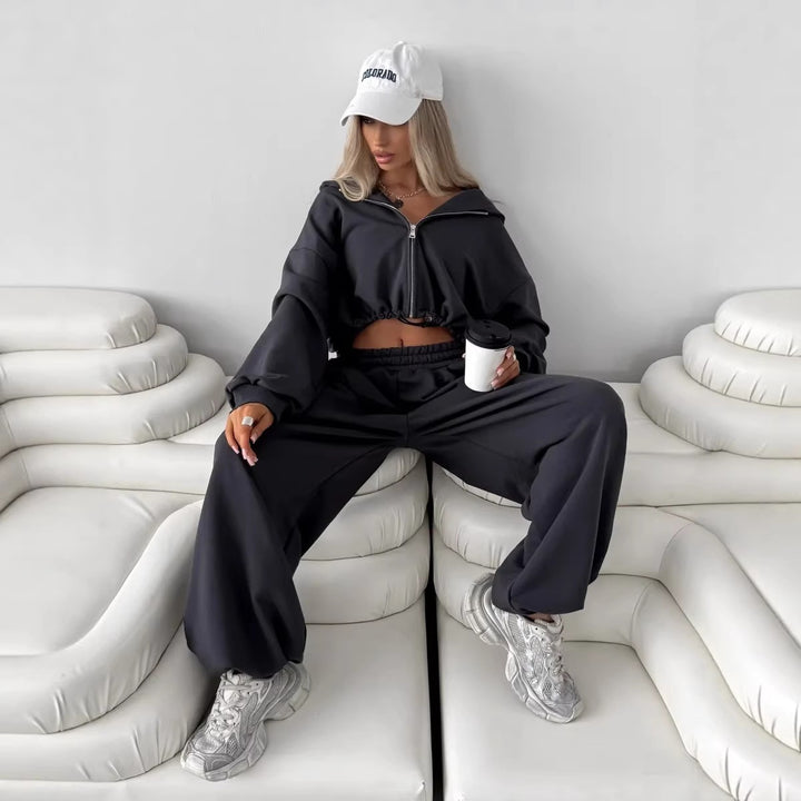 Women's Short Cut Hooded Sweatshirt and Loose Lounge Jogging Pants Set Mune Fashion