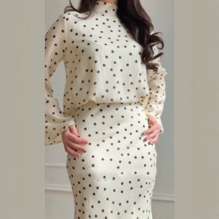 Women's maxi dress with waist-accentuating mermaid silhouette and polka dot print Mune Fashion