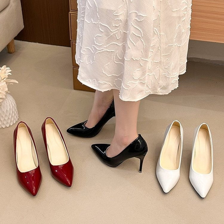 Ladies Elegant Patent Pumps with Pointed Toe, Padded Comfort Sole and Slim Stiletto Heel