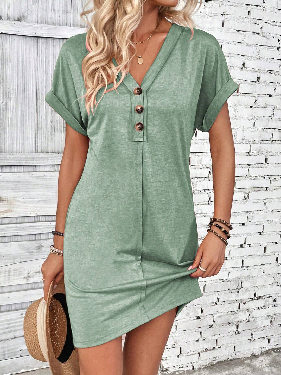 Ladies Loose V-Neck Casual Dress with Decorative Button Placket Mune Fashion