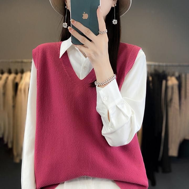 Ladies Oversize Knit Vest with Deep V-Neck and Fine Structure Mune Fashion