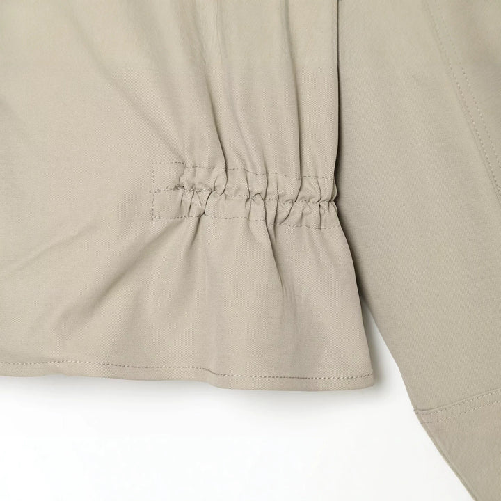 Women's short parka with hood, drawstring waist and concealed front Mune Fashion