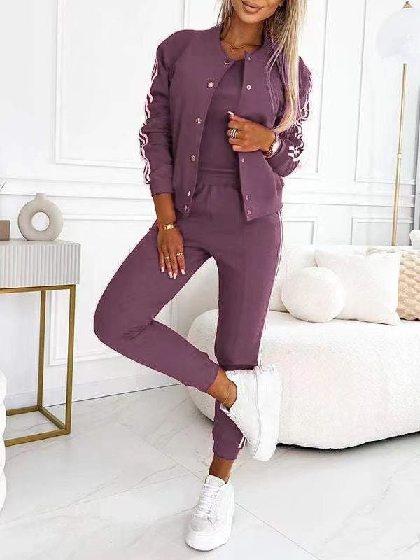 Women's trendy jogging suit set with college jacket, short top and slim-fit jogging pants Mune Fashion