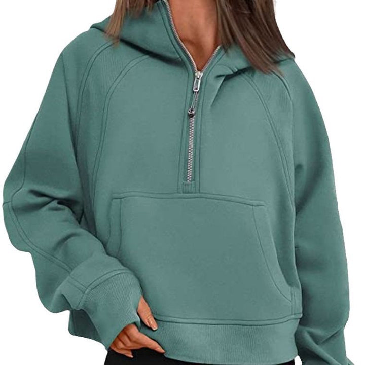 Women's short cut hoodie with half zipper and kangaroo pocket Mune Fashion