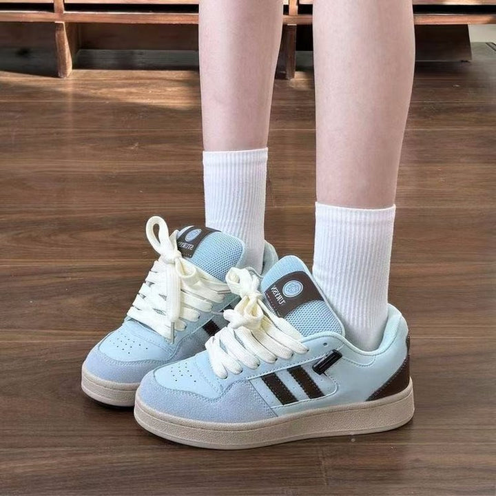 Ladies Sporty Lifestyle Sneakers with Fashionable Retro Design Mune Fashion