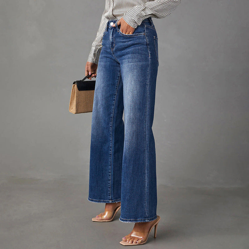 Women High-Waist Denim Flared Pants with Wide Leg and Light Vintage Wash Mune Fashion