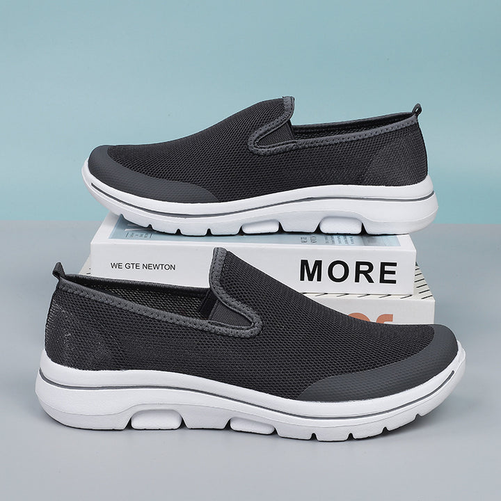 Ladies nan ergonomic Flex-Travel slipper with ventilated mesh and removable comfort sole Mune Fashion