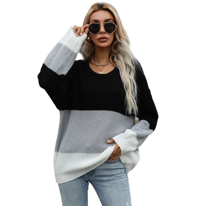 Women's Large Knitted Sweater with Gradient Mune Fashion