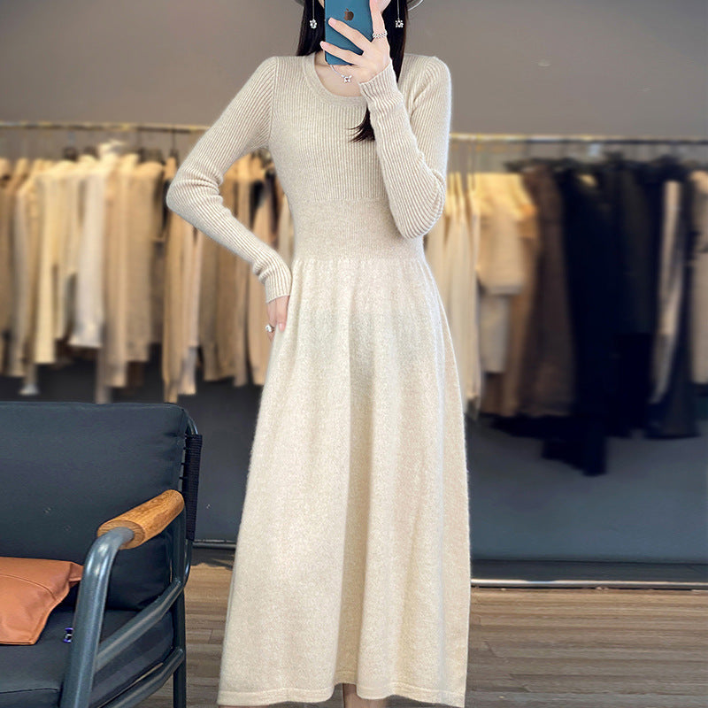Women's Long Sleeve Midi Dress Made of Fine Knit with Tailored A-Line Silhouette Mune Fashion