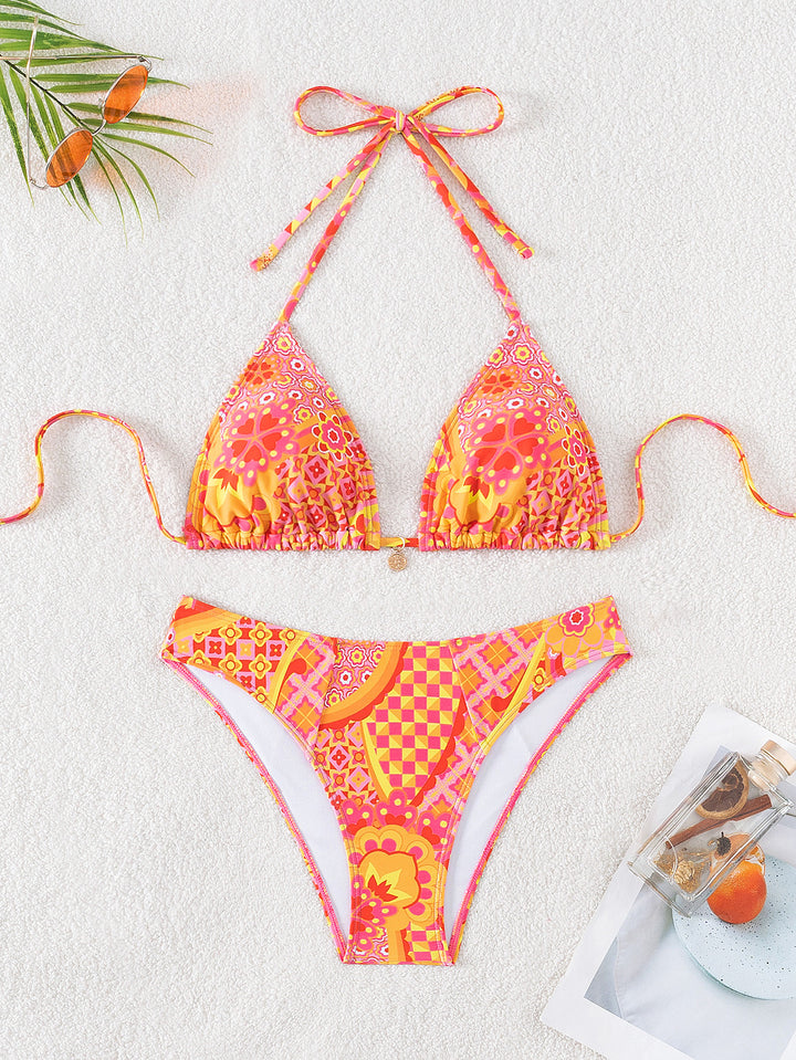 Women's triangle bikini with floral patterns and adjustable straps Mune Fashion