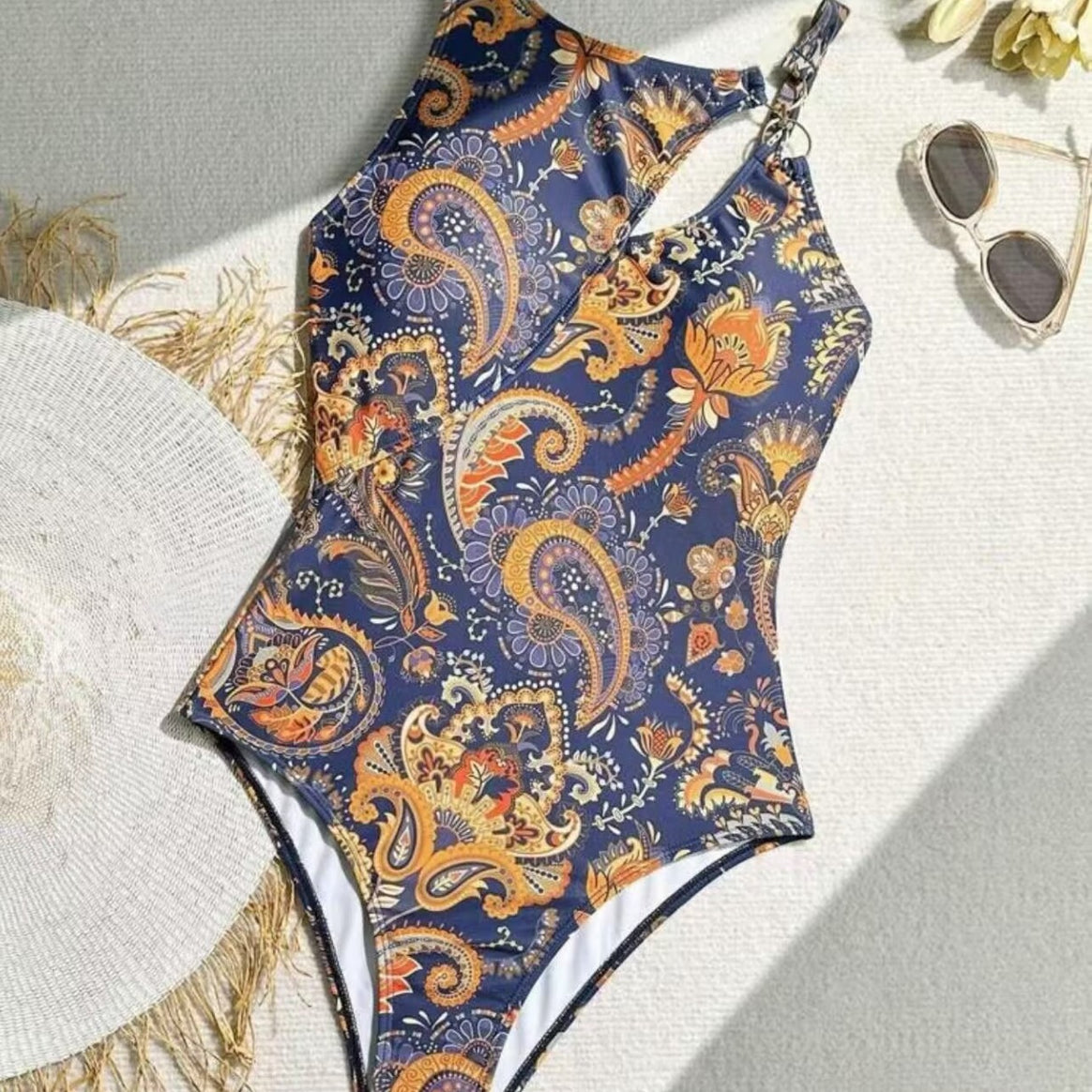 Ladies Elegant One-Piece Swimsuit with Asymmetrical Design Mune Fashion