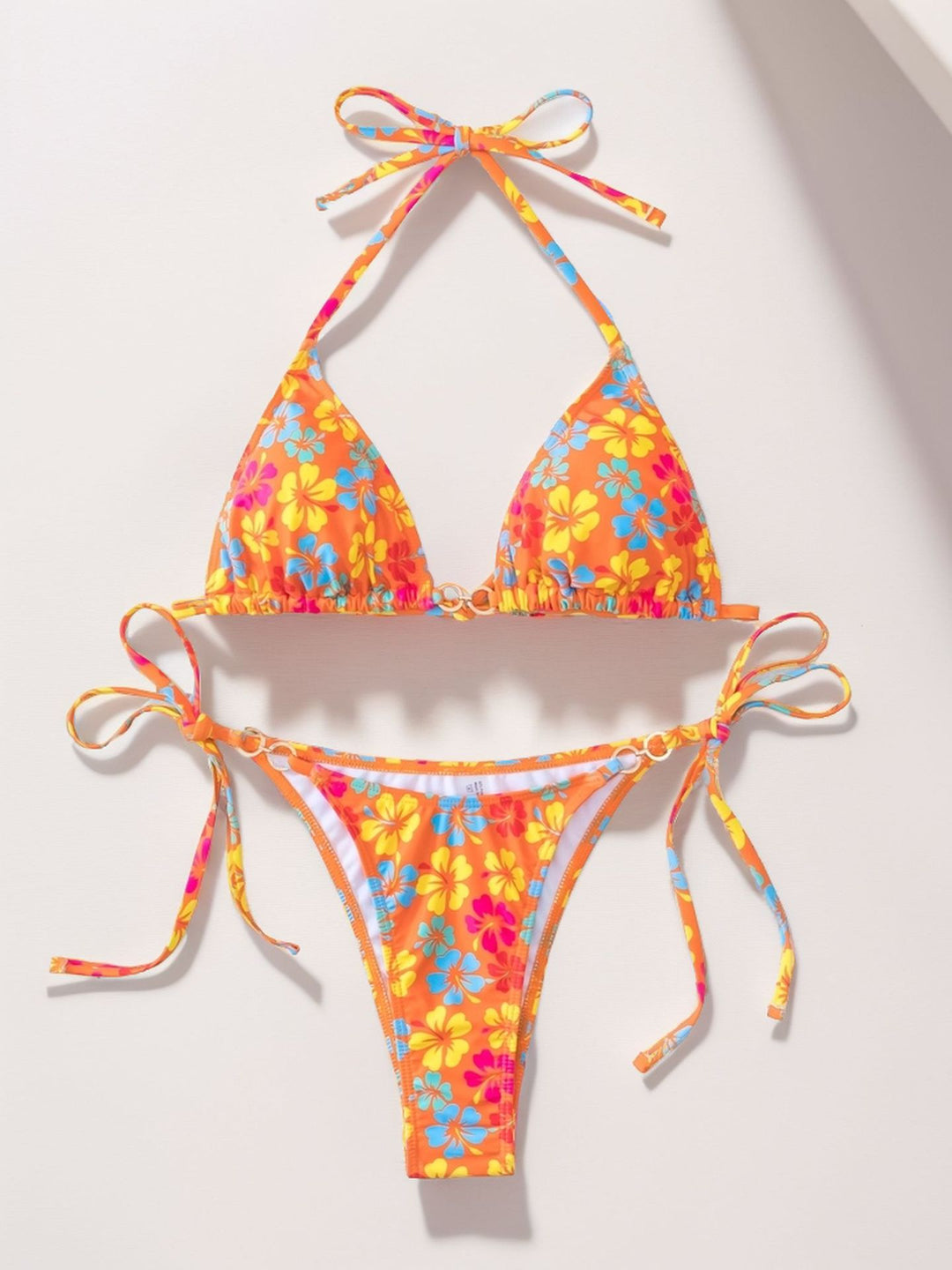 Women's triangle bikini with refined ties and colorful floral pattern Mune Fashion