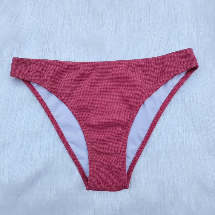 Ladies triangle bikini set with adjustable straps Mune Fashion