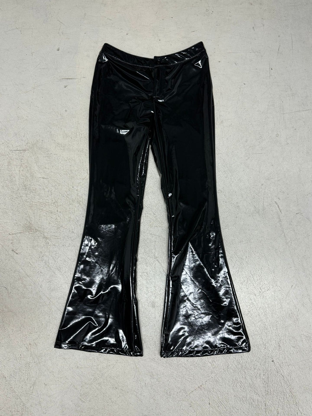 Women's high-gloss patent pants with a high waist, form-fitting thigh cut, and wide flare Mune Fashion
