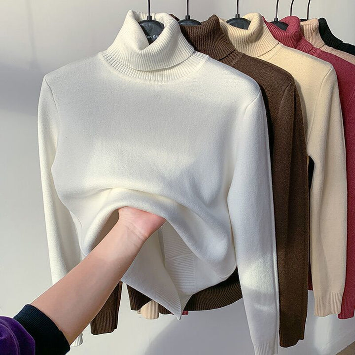 Women's fine knit turtleneck sweater with warming inner lining and slim silhouette Mune Fashion
